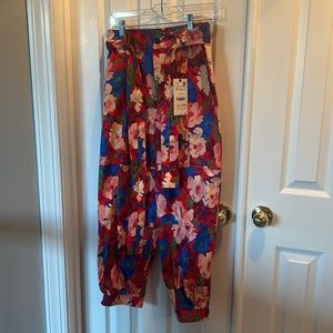 Zara Floral pants